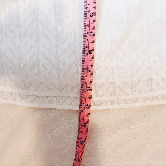 ::SOLD:: Loft Off-Shoulder Top - Picture 2 of 3